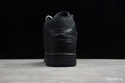 AIR JORDAN QUILTED MID BLACK 1 1010